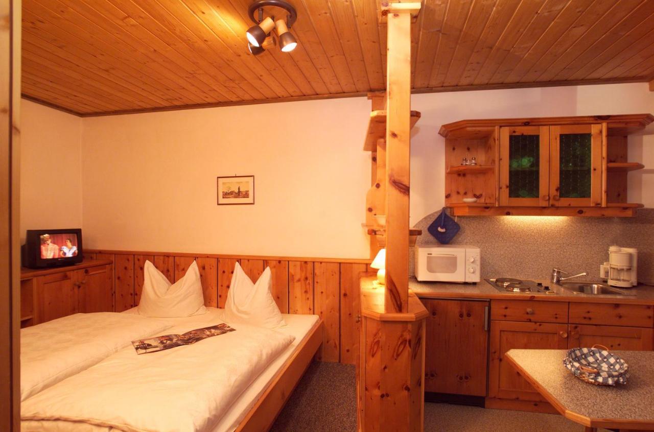Pension Lachmayr Kaprun Extérieur photo