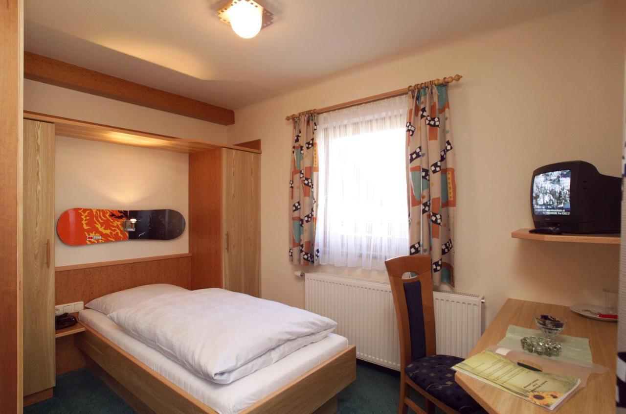 Pension Lachmayr Kaprun Chambre photo