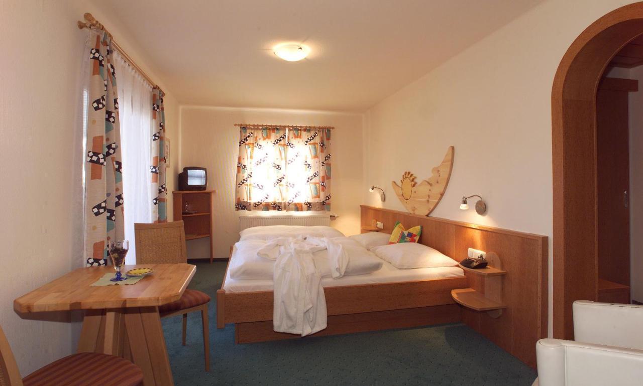 Pension Lachmayr Kaprun Chambre photo